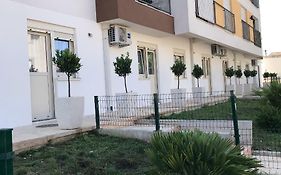 Helada Apartments