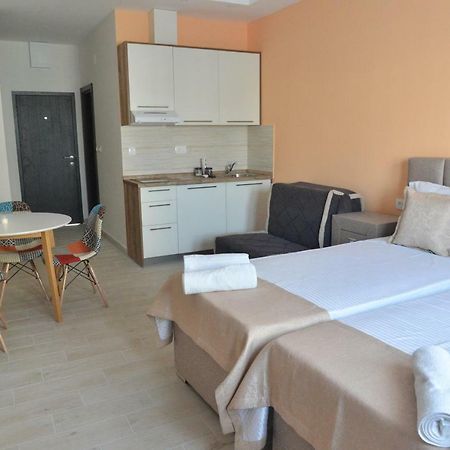 Helada Apartments Tivat Zewnętrze zdjęcie