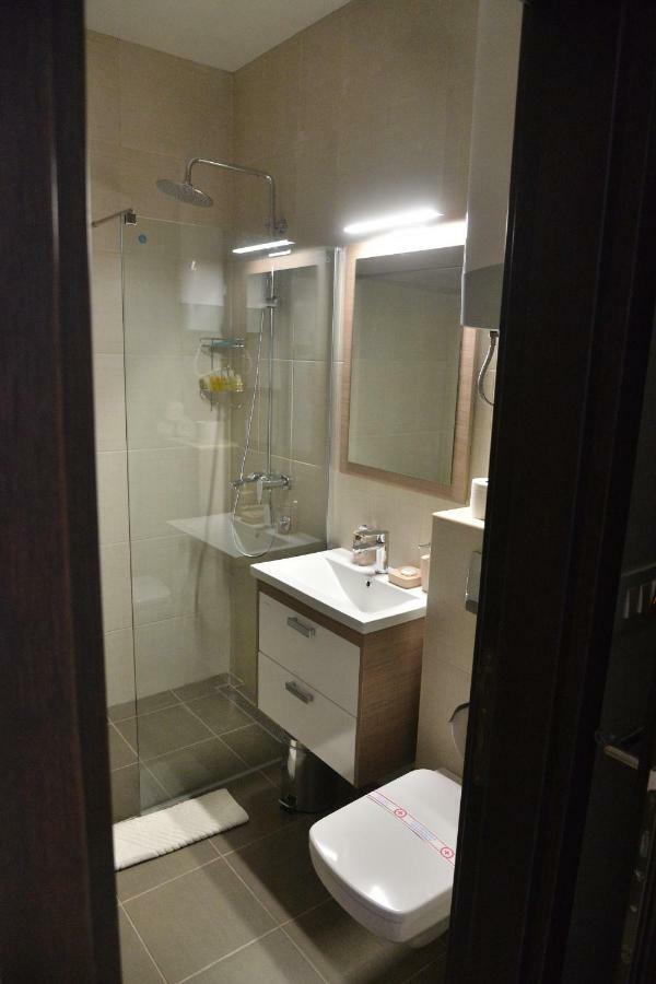 Helada Apartments Tivat Zewnętrze zdjęcie