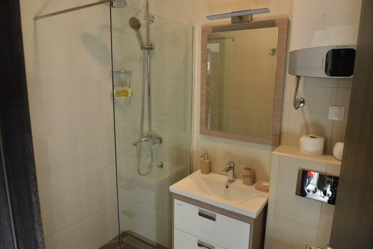 Helada Apartments Tivat Zewnętrze zdjęcie