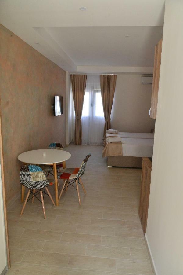 Helada Apartments Tivat Zewnętrze zdjęcie