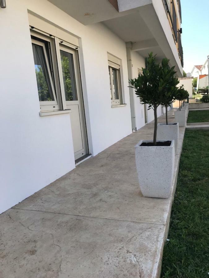 Helada Apartments Tivat Zewnętrze zdjęcie